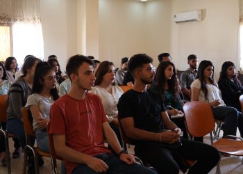 Li Hesekê xwendekaran civînek li dar xistin