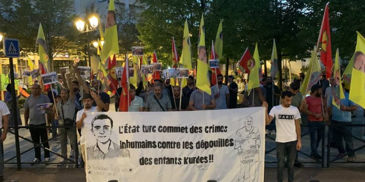 Ciwanên Fransayê di nava çalakiyê de ne!