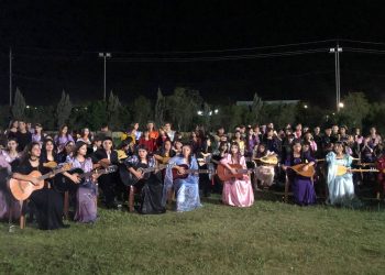 Endamên Mexmûr Sitêra Zerîn perwerdeya xwe bi moraleke mezin bi dawî kirin