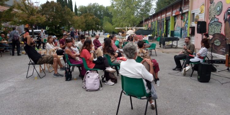 Pêşkêşkirina pirtûka Rêber APO Sosyolojiya Azadiyê li Îtalyayê