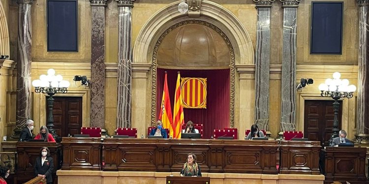 ‘Biryara Katalonyayê ya naskirina Xweseriyê deriyên siyasî û dîplomatîk vekirin’