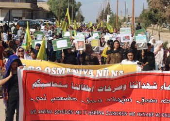 Bi hezaran kes li dijî êrîşên dewleta Tirk a dagirker daketin qadan