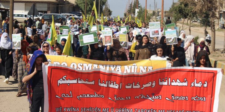 Bi hezaran kes li dijî êrîşên dewleta Tirk a dagirker daketin qadan