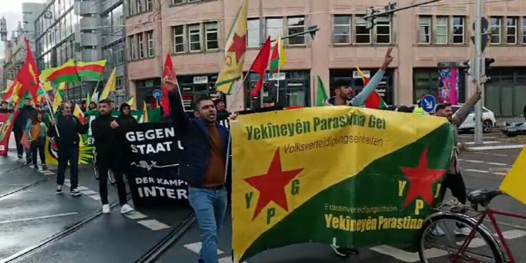 Dewleta Tirk li Leîpzîgê hat protestokirin