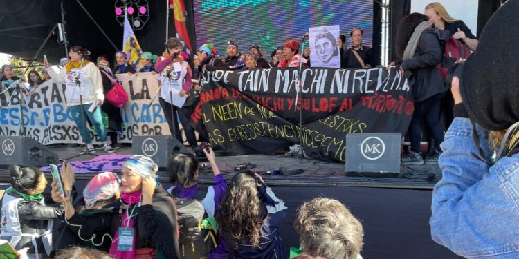 Li Arjantînê bi hezaran jinan li peyama Besê Erzîncan guhdarî kirin