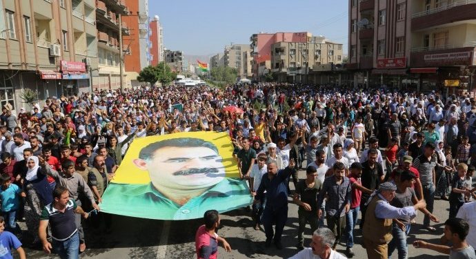 ‘Kurd dixwazin xeber ji Rêber APO bigirin’