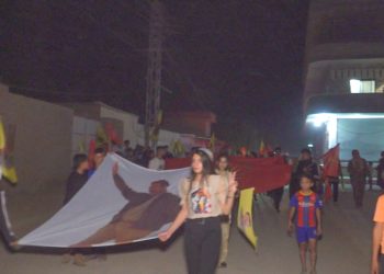 Ciwanên Enterîyê ji bo pêngava nû ji Rêber Apo re meşiyan