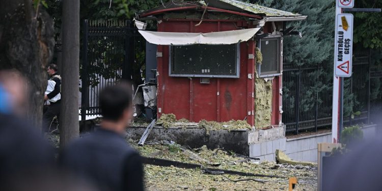 Li Enqereyê li dijî Wezareta Karên Hundir çalakiya bombeyî