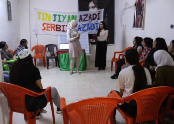 Li Şamê panelêk li hember zewaca zarokan hat li dar xistin