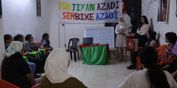 Li Şamê panelêk li hember zewaca zarokan hat li dar xistin