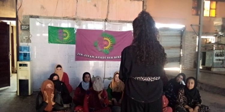 Yeketiya Jinên Ciwan semîner li Hesekê li dar xistin