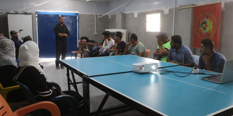 Ciwanên Tebqa li ser tecrîd û komploya navneteweyî civînek li dar xistin