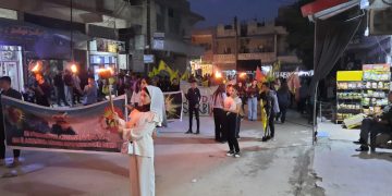 Ciwanên Helebê meşek ji bo azadîya Rêber Apo lidarxistin