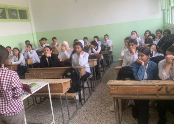 Yekitîya Jinên Ciwan ji bo xwendekaran semînerek li dar xist