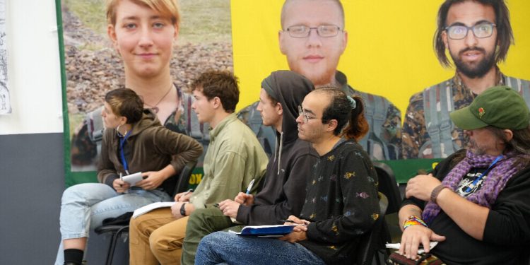 Konferansa Modernîteya Demokratîk: Çareseriya krîzan paradîgmaya Rêber APO ye