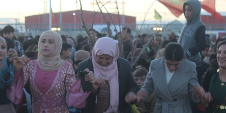 Li Qamişlo bi hezaran gel salvegera PKK pîroz kirin