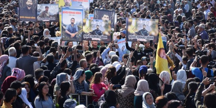 Eşqa welat sînoran nas nake: Şehîd Şiblî