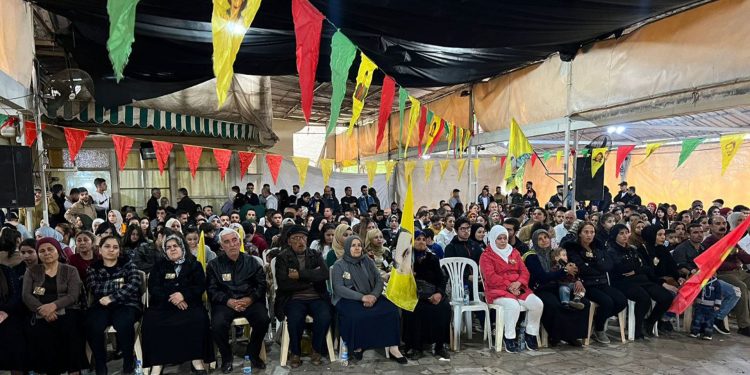 Li Beyrut bi pêşengtîya Ciwanê PYD salvegera 45’emîn ê PKK hat pîroz kirin