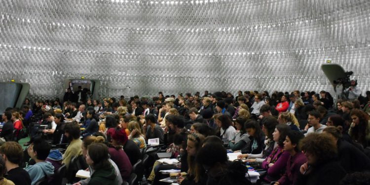 ‘Em di afirandina cîhana nû de berpirsiyariyê digirin ser xwe‘