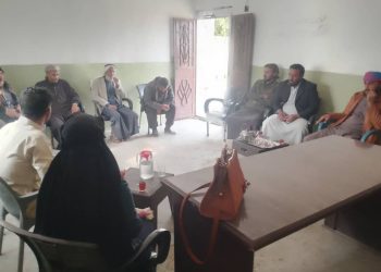 Ciwanên gundewarên Derazorê civînek li dar xistin