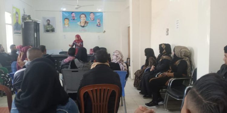 Ciwanên PYD yên Şedadê perwerdeyekî fikirî dest pê kirin