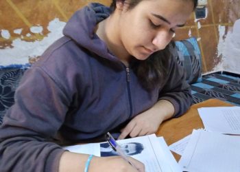 Jinên ciwan bi nameyekê ji Rêber Apo re beşdarî ‘Pengava Azadiyê’ dibin