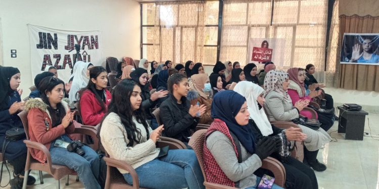 Komxebatê Jinên Ciwan ên PYD a Cizîrê li dijî tundiya li ser jin dest pê kir