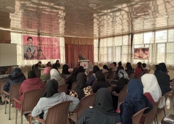 Komxebatê Jinên Ciwan ên PYD a Cizîrê li dijî tundiya li ser jin dest pê kir