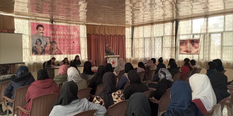 Komxebatê Jinên Ciwan ên PYD a Cizîrê li dijî tundiya li ser jin dest pê kir