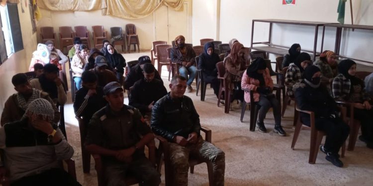 Ciwanên PYD li Til Birak li dijî tundiya li ser jinê semînerek li dar xistin