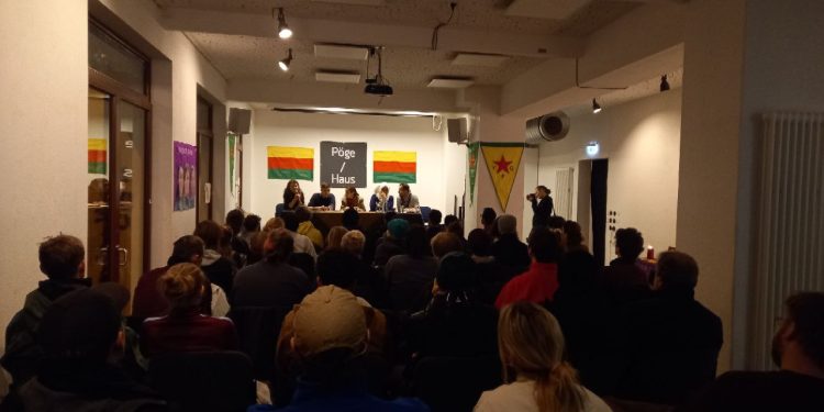 Ciwanên MSD li Leipzig bi Komîna Enternasyonalîst re panelekî li darxistin