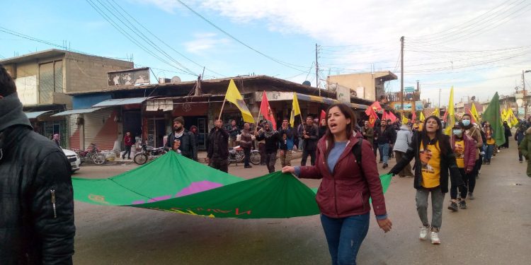 Roja duyem a Meşa Dirêj bi pêşwazîkirina gelê Tirbêspîyê dest pê kir