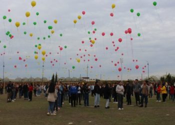 Ji bo azadiya Rêber APO balon firandin