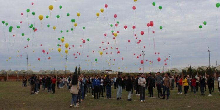 Ji bo azadiya Rêber APO balon firandin