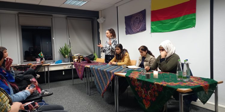 Ciwanên MSD panelekî li Almanya li dar xistin