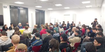 Ciwanên MSD li Hannover panelekî li ser şoreşa Rojava li darxistin