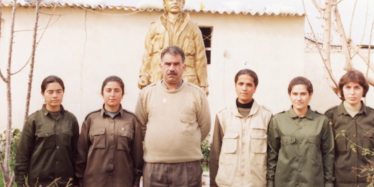 Rêber APO: ‘Çareserî bi azadiya jinan dikare pêk were’