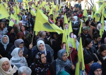 Li Helebê ji bo azadiya Rêber APO meşek hat lidarxistin