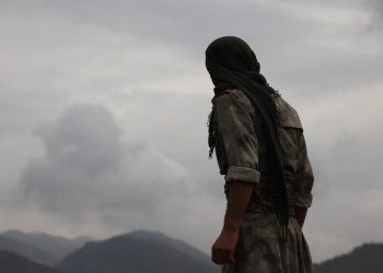 Êrîşên artêşa Tirk dewam dikin, gerîlayan dagirkerek ceza kirin