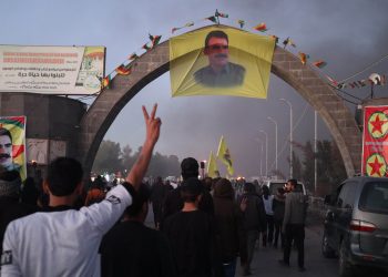 Meşa Dirêj a Ciwanan bi coş gihêşt Dêrîkê