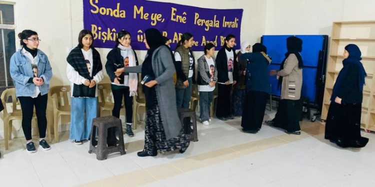 Çalakvanên Mexmûrê: Rêber Apo xeta me ya sor e!