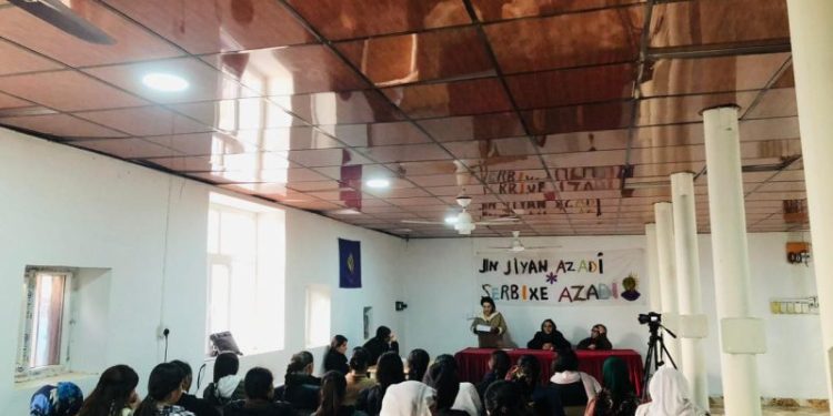 Jinên ciwan a wargeha mexmurê civîna xwe ya salane rêvebirin