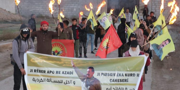 Ciwanên Dêrazor çalakiyên gerîla pîroz kirin û êrîşên dagirkerîyê şermezar kirin