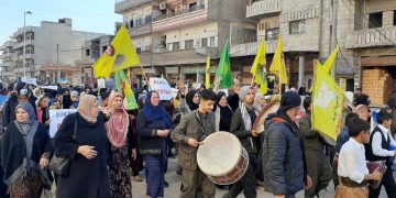 Li Qamişlo li dijî êrîşên dagirkerî meşekî girseyî tê li darxistin