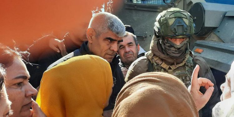 Hêzên Rûsî li Dirbêsiyê ji aliyê gel hatin sekinandin