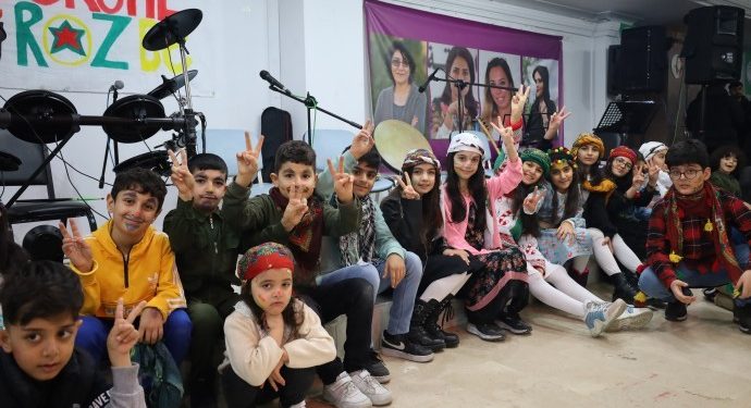 Meclisa Ciwanan a DEM Partiyê Serê Salê pîroz kir