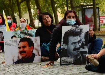 Li Ewropayê ji bo Îmraliyê kampanyaya kartpostalan hate destpêkirin