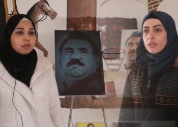 Jinên Ciwan ên Tebqa li hemberî dagirkerîyê fikirê Rêber Apo belav dikin