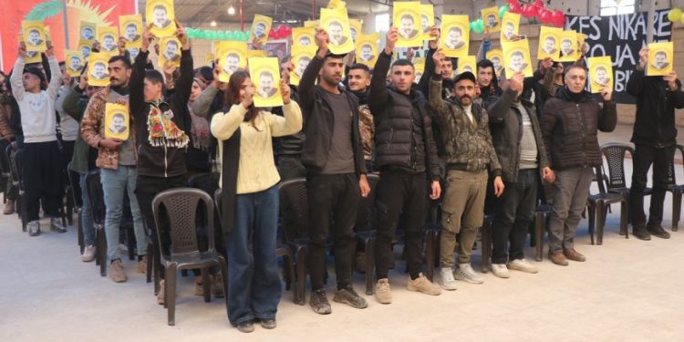 Ciwanên Helebê konferansa xwe bi sozdayîna belavkirina fikrên Rêbertî bi dawî kir