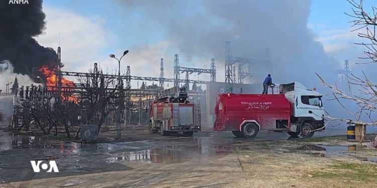 Dagirkeran 56 dever bombeba û topbaran kirin